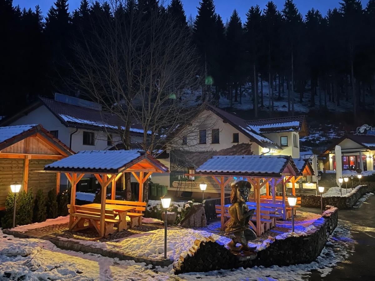 זלה-מליס Hotel & Gasthaus Sterngrund מראה חיצוני תמונה